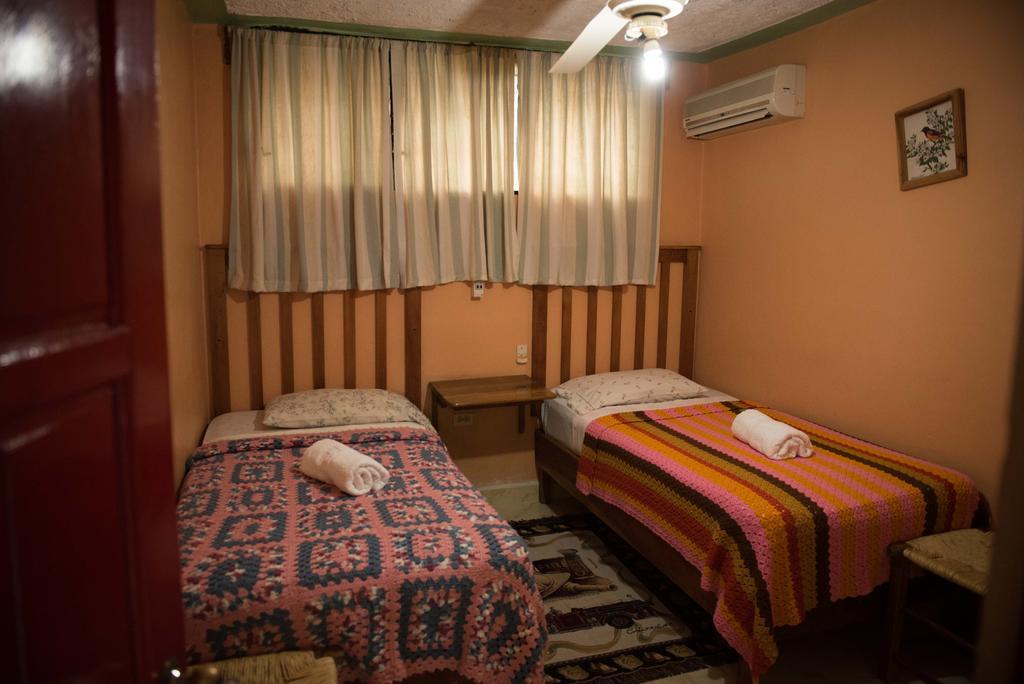 Hostal Dona Chava Pedernales Exterior foto
